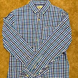 Men’s Large Hollister button down shirt